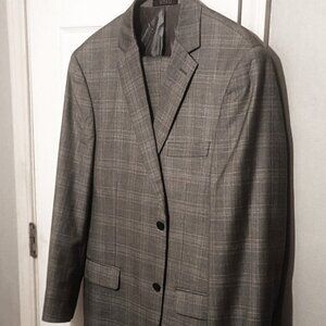Vitali Men 2 Piece Light Gray Suit   44R